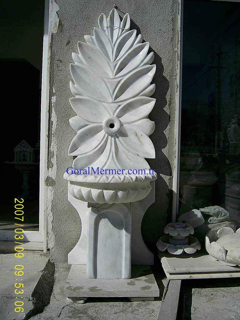mermer çeşme